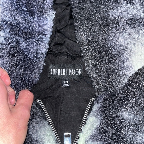 Current Mood for Dolls Kill camp/ tie-dye fuzzy hooded jacket/coat. Size XS EUC - Picture 2 of 6